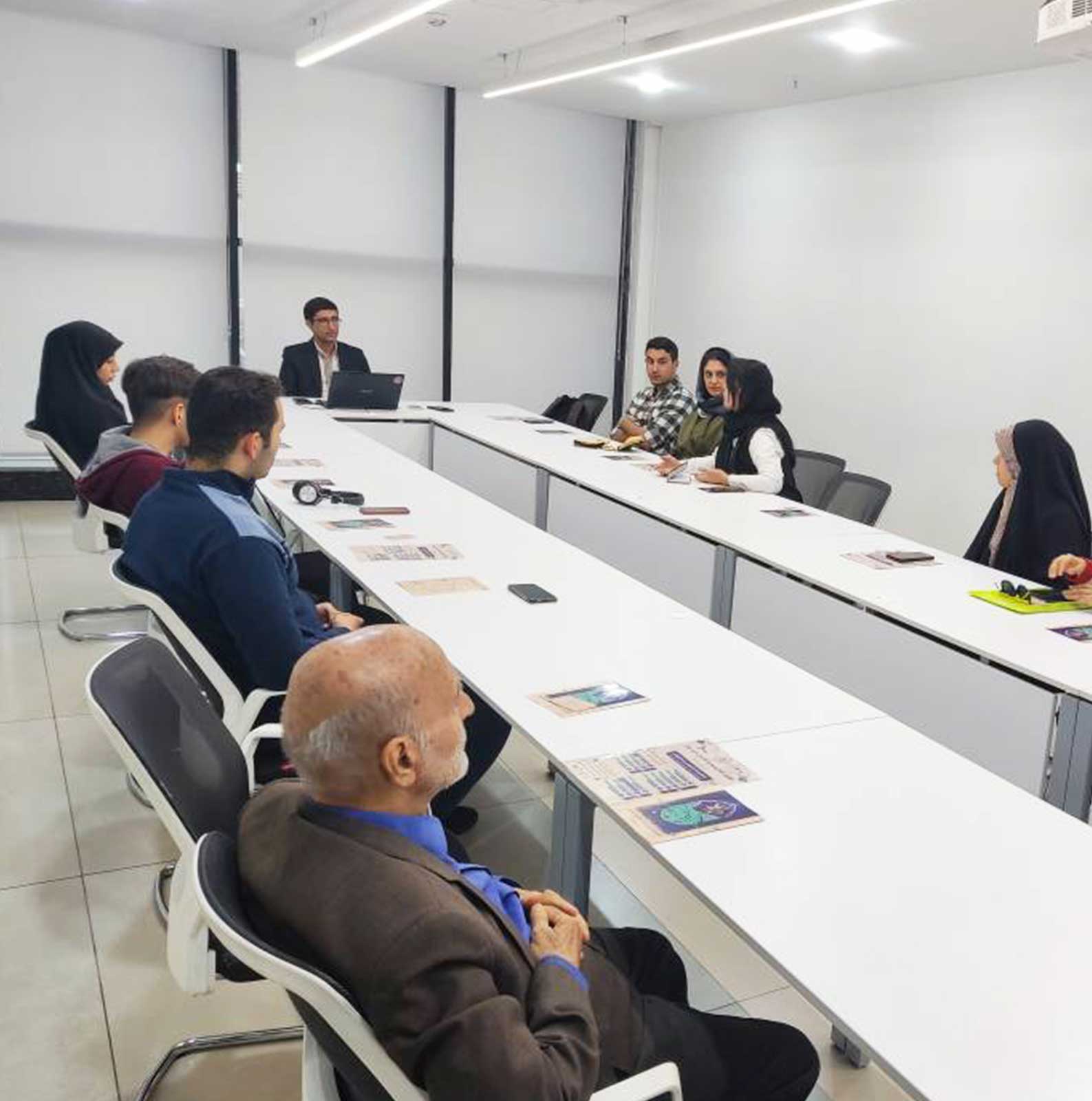 نخستین پیش رویداد سومین رویداد استارتاپ اجتماعی رویش