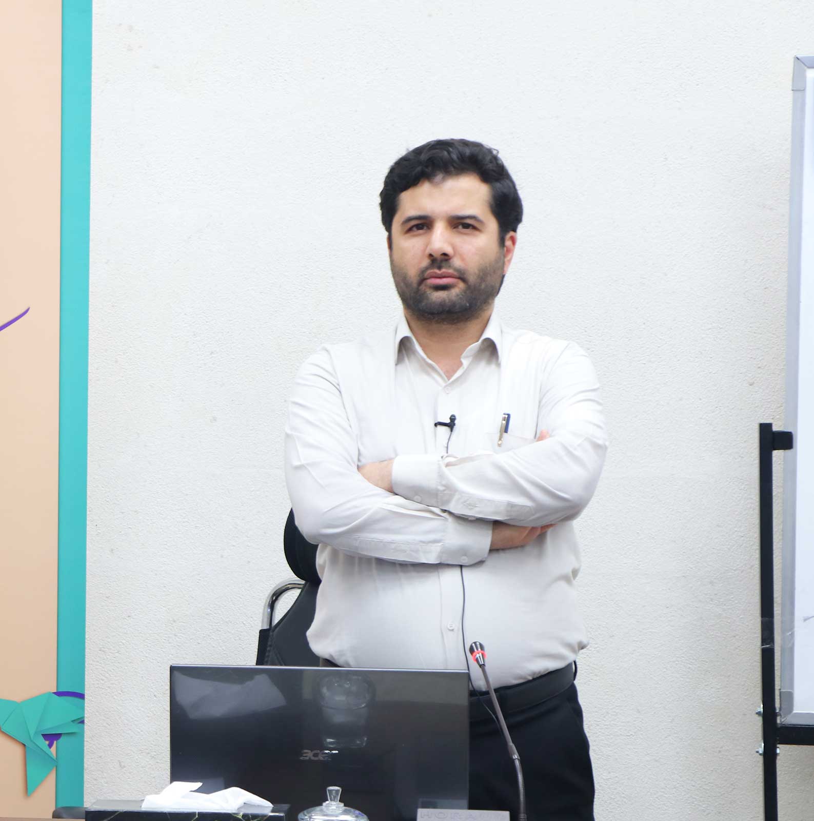 علی بابایی در کارگاه رهبری نوآوری از مزایایی سیستم ۱۰-۲۰-۷۰ گفت