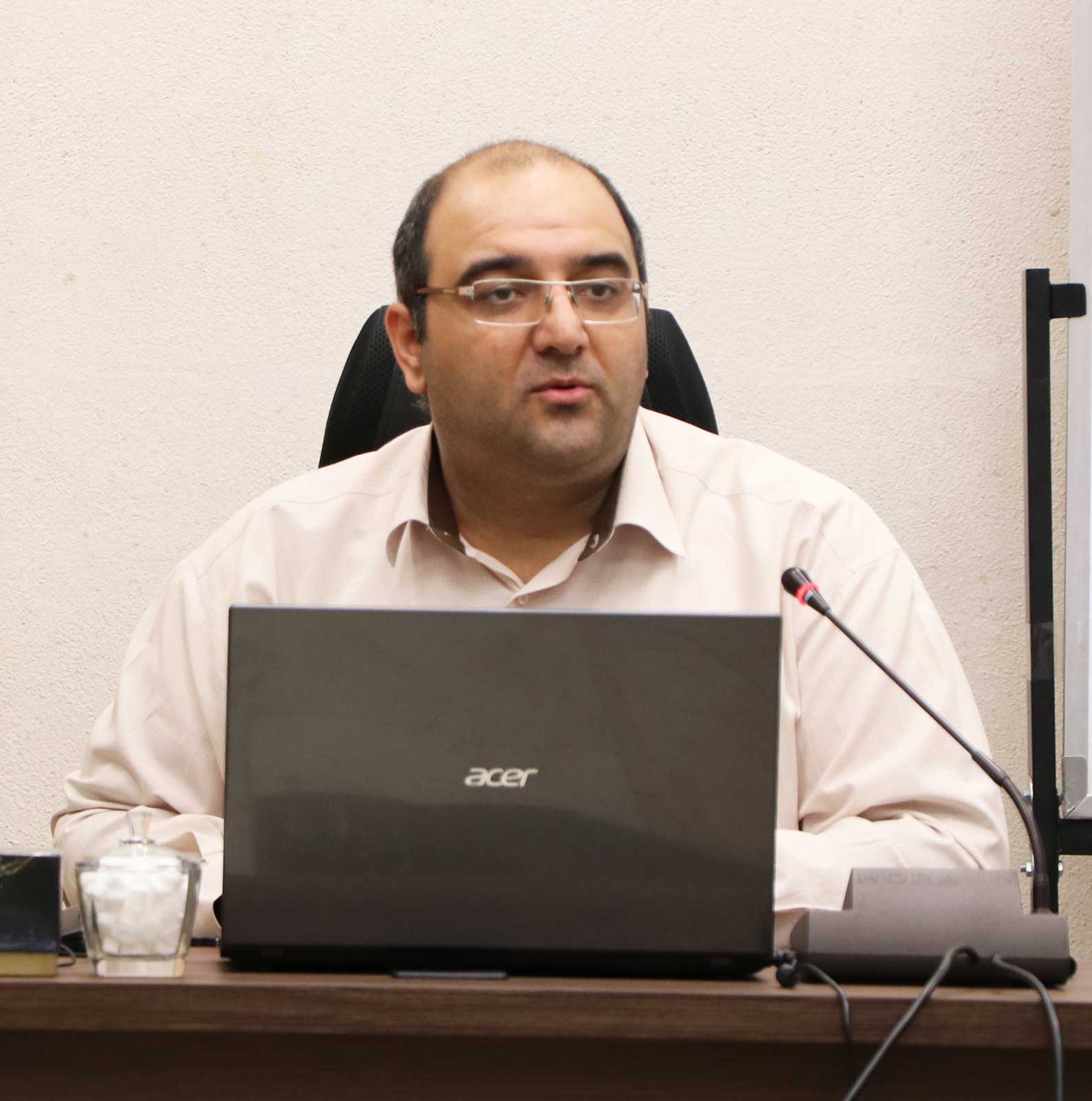 مهدی‌زاده در کارگاه تفکر سیستمی در مؤسسات خیریه و سمن‌ها از الزامات تفکر سیستمی گفت