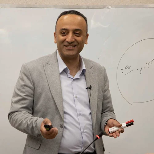 مدیریت سرمایههای انسانی در بخش سوم متفاوت از مدیریت بخش دولتی و خصوصی