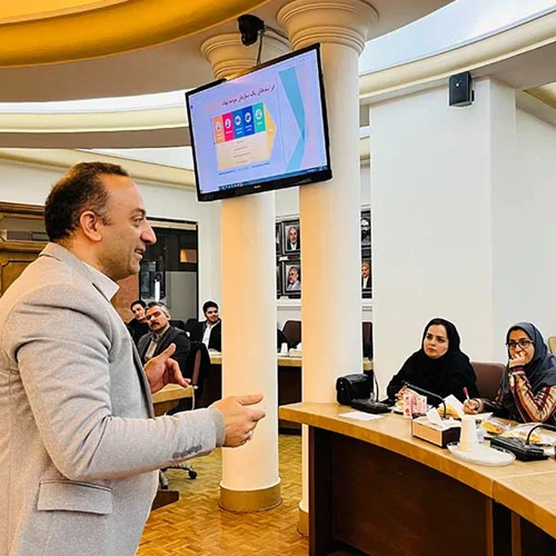 ششمین گام ارتقای مهارت خیریهها در آذربایجان شرقی / برگزاری کارگاههای تأمین منابع مالی و مدیریت انسانی در تبریز