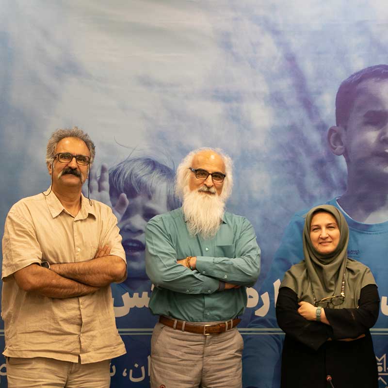 جلسه داوری بخش کودک و نوجوان جشنواره عکس نیکوکاری برگزار شد