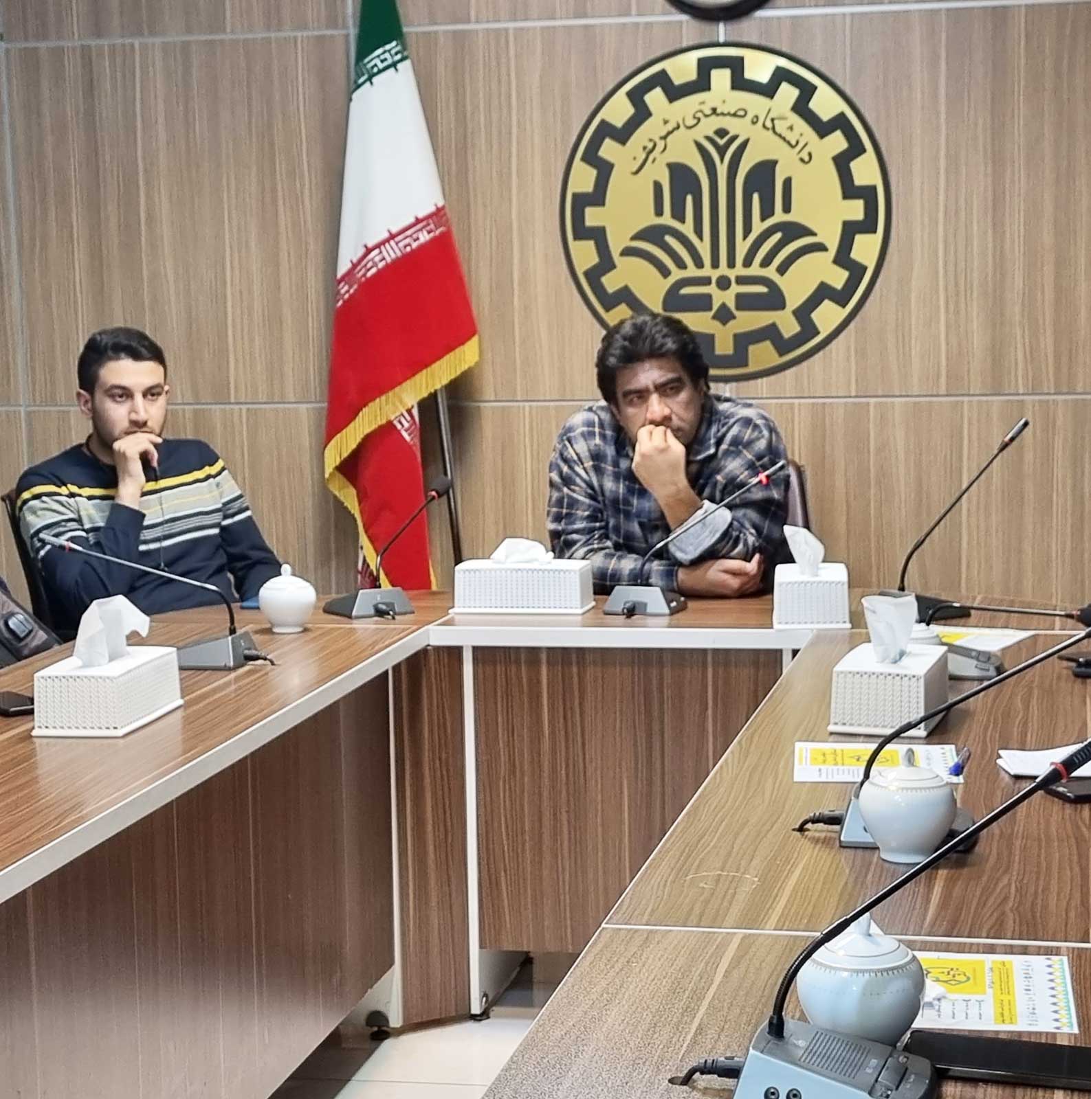 عمو اکبر در دومین نشست «با کارآفرینان اجتماعی» از جمعیت طلوع بی‌نشان‌ها گفت